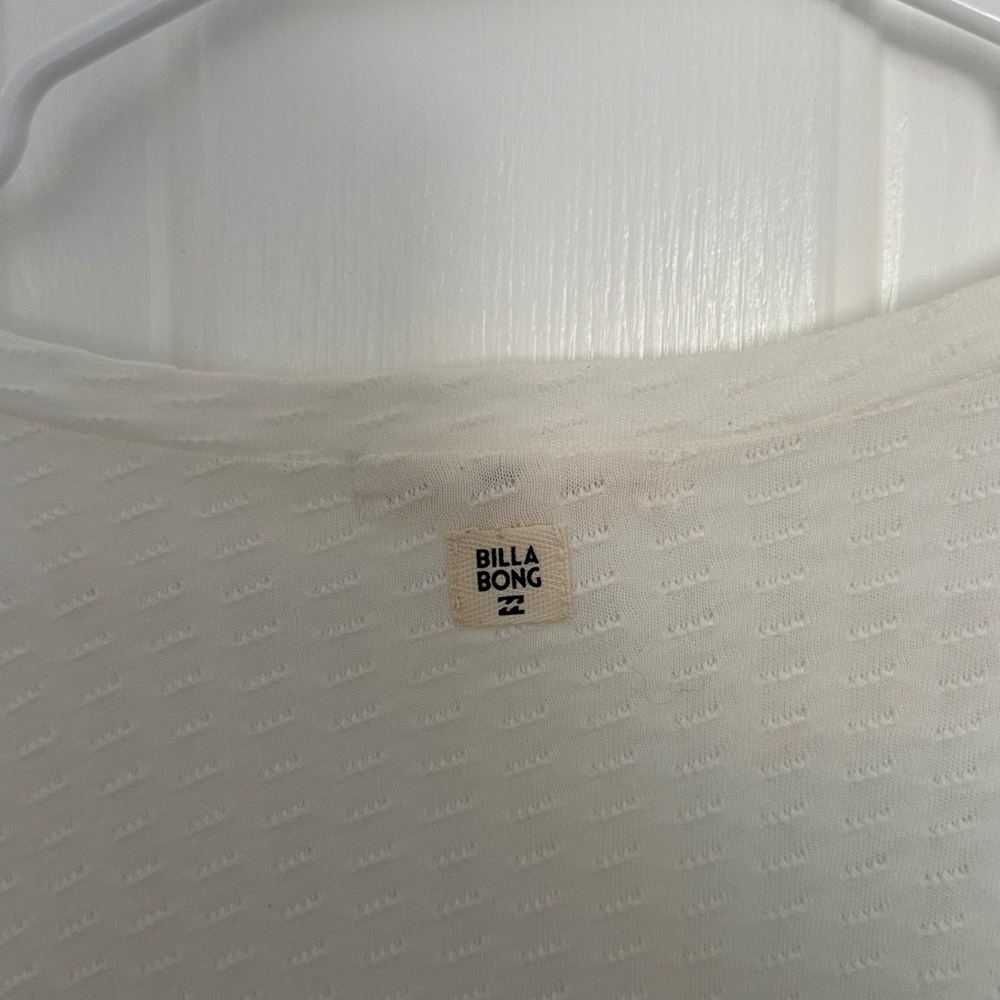 Billabong V Neck Long Sleeve Top - Picture 5 of 5